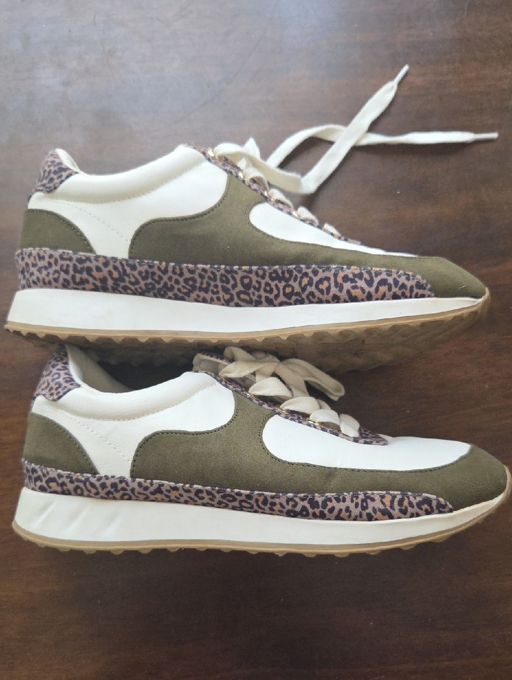 crown & ivy Olive Green, White & Leopard Accent Sneakers Size 7.5